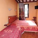 De Bourgogne מלון דירות