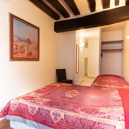 Lägenhetshotell De Bourgogne 3*