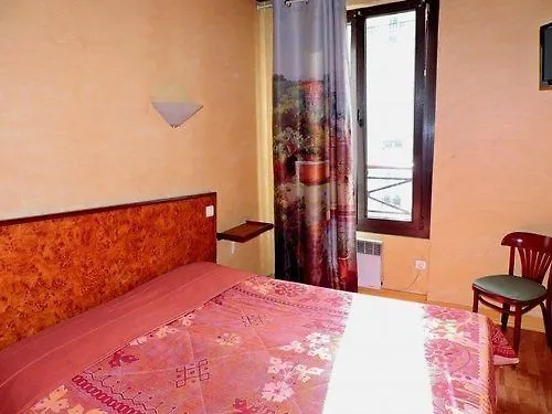 De Bourgogne Lägenhetshotell 3*