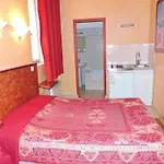 De Bourgogne 3* Párizs