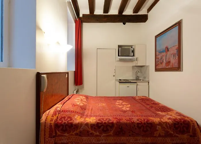 Résidence De Bourgogne 3*