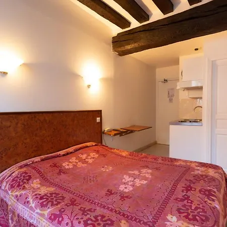 Aparthotel De Bourgogne Paris