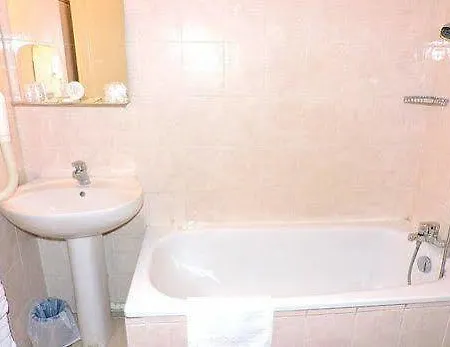 De Bourgogne Lägenhetshotell 3*